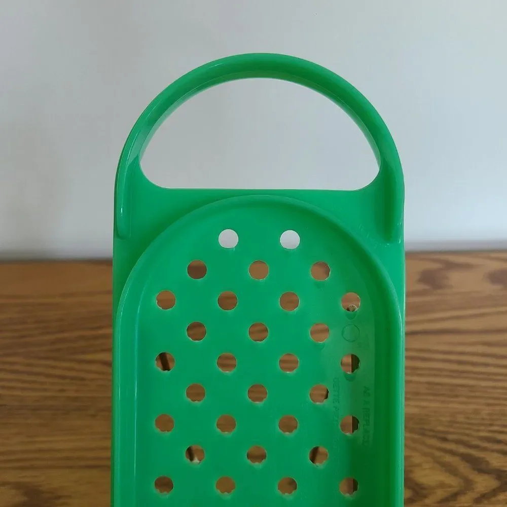 Tupperware #1374-11 Jadeite Cheese-Vegetable Grater Shredder Replacement Green